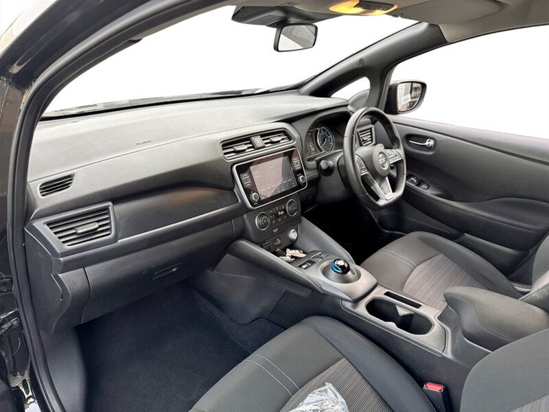 Used Nissan Leaf 2021 for sale - 77873290: Photo 35