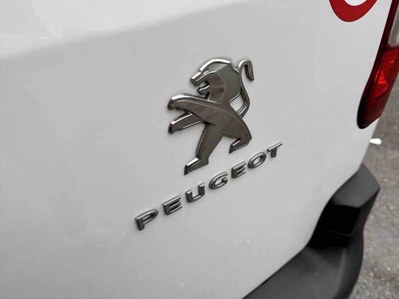 Used Peugeot Partner 2023 for sale - 76694344: Photo 11