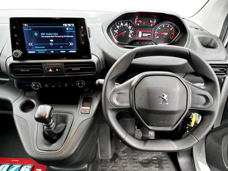 Used Peugeot Partner 2023 for sale - 76694344: Photo 8