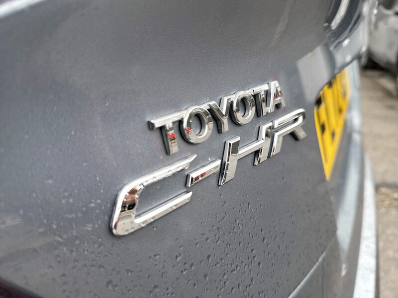 Used Toyota C-HR 2022 for sale - 76176945: Photo 12