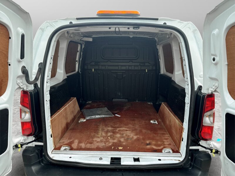 Used Peugeot Partner 2022 for sale - 77517478: Photo 11