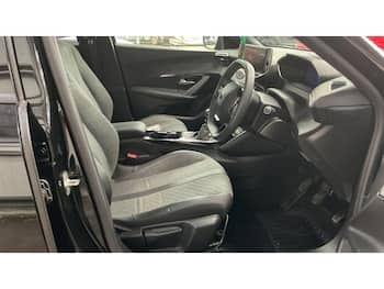 Used Peugeot 2008 2024 for sale - 79667576: Photo