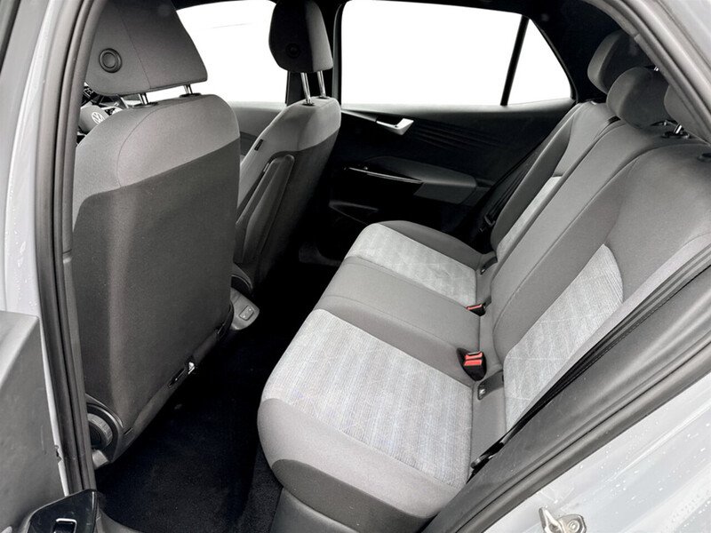 Used Volkswagen ID.3 2023 for sale - 77704098: Photo 10