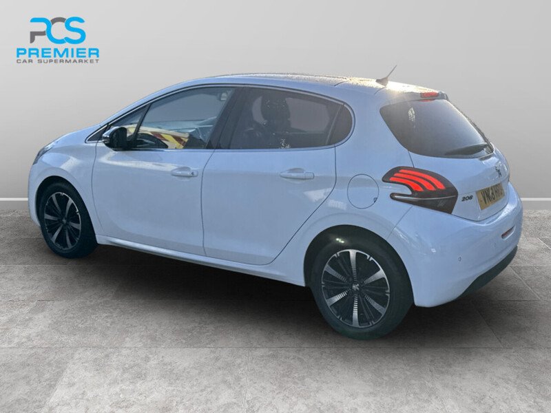Used Peugeot 208 2018 for sale - 76768840: Photo 3