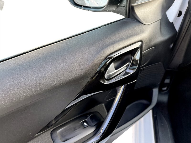 Used Peugeot 208 2018 for sale - 76768840: Photo 30