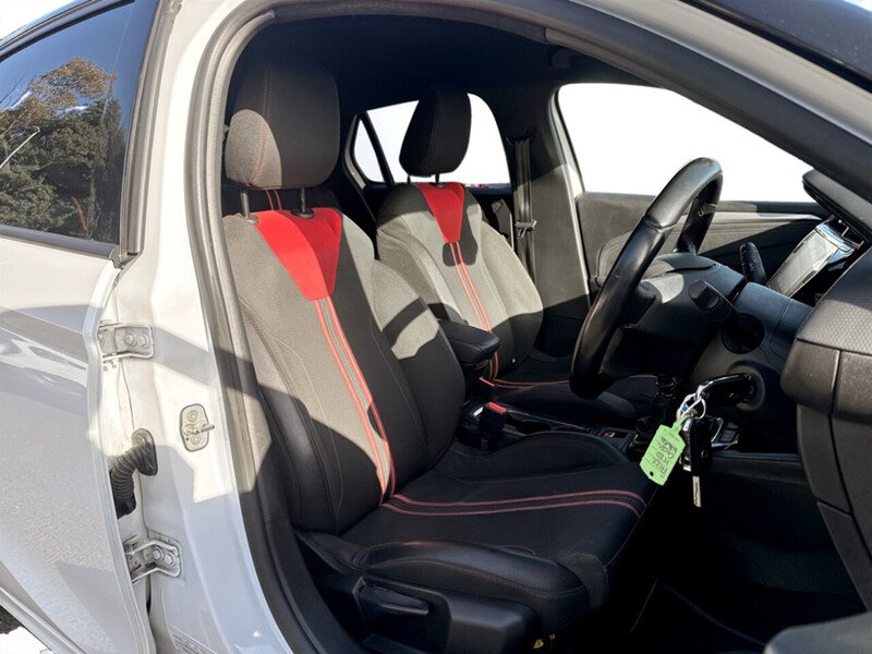 Vehicle 33