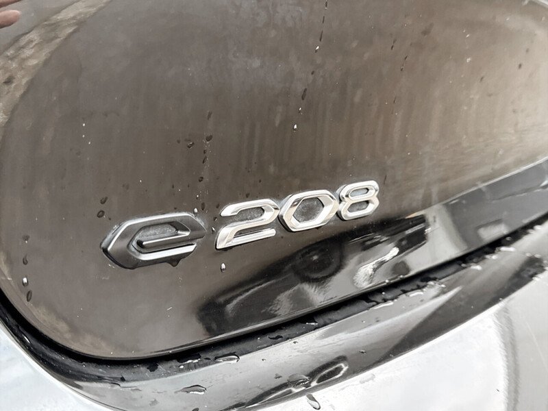 Used Peugeot E-208 for sale - 77474494: Photo 11