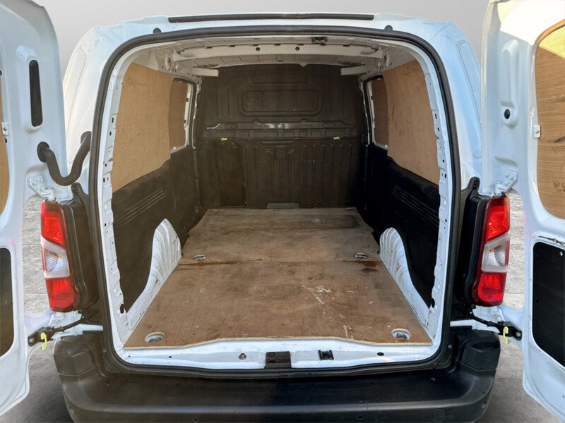 Used Peugeot Partner 2021 for sale - 76378866: Photo 9