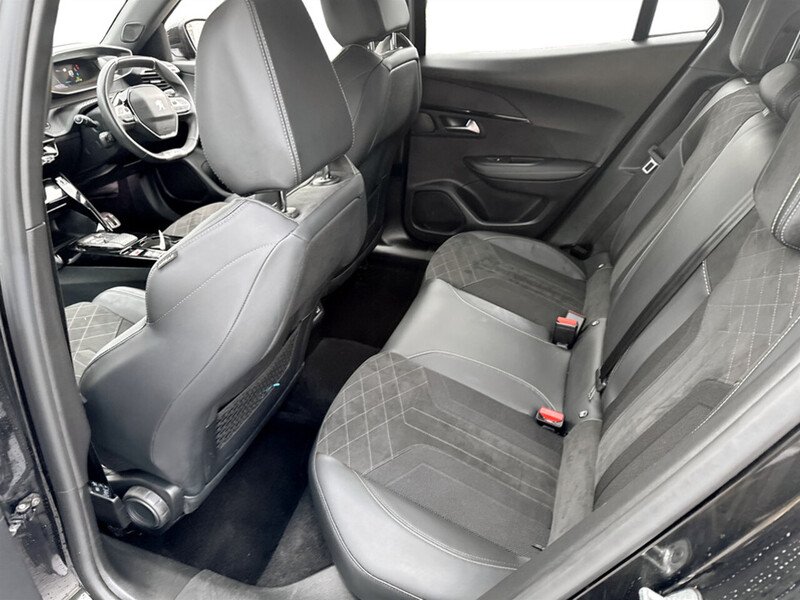 Used Peugeot 2008 2022 for sale - 76969744: Photo 20