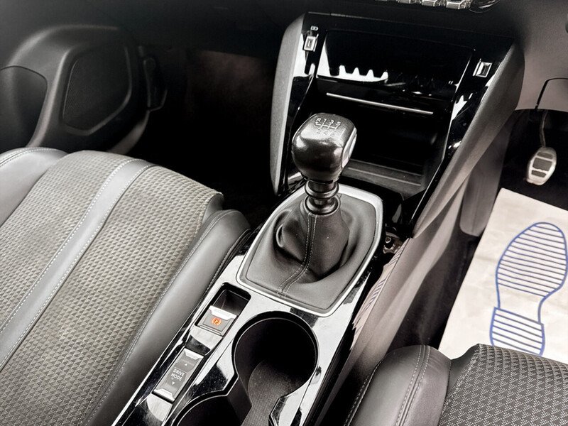 Used Peugeot 2008 2021 for sale - 76470703: Photo 14