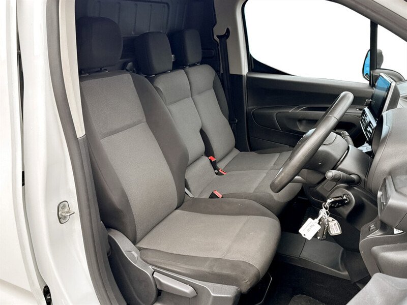 Used Toyota ProAce 2022 for sale - 78060120: Photo 28