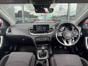 Used Kia Ceed 2023 for sale - 74857921: Photo