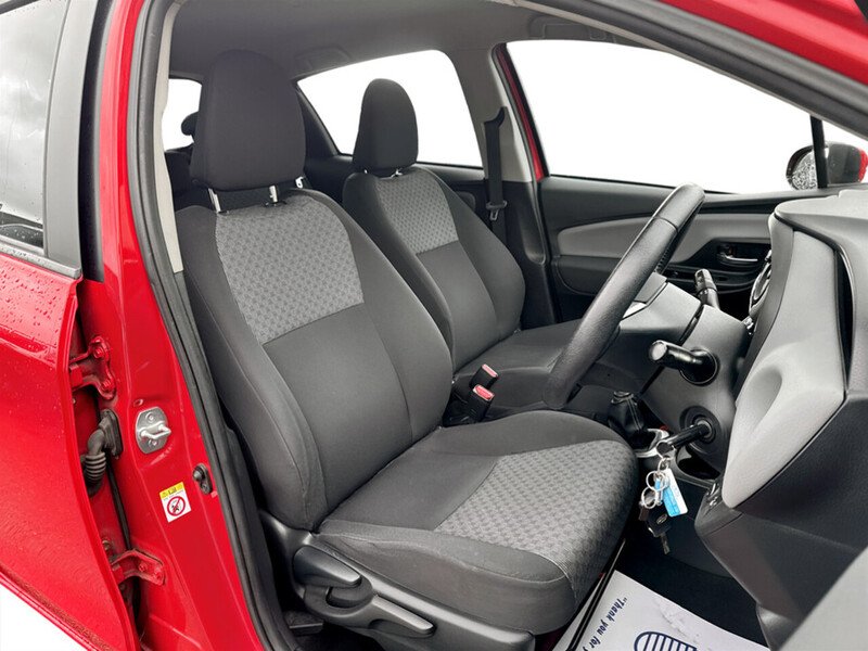 Used Toyota Yaris for sale - 78077253: Photo 16