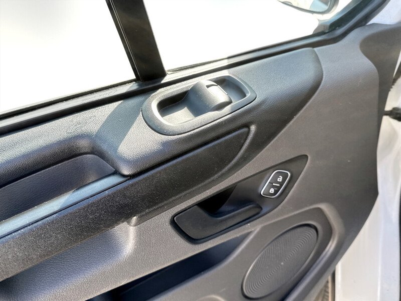 Used Ford Transit Custom 2021 for sale - 76176937: Photo 9