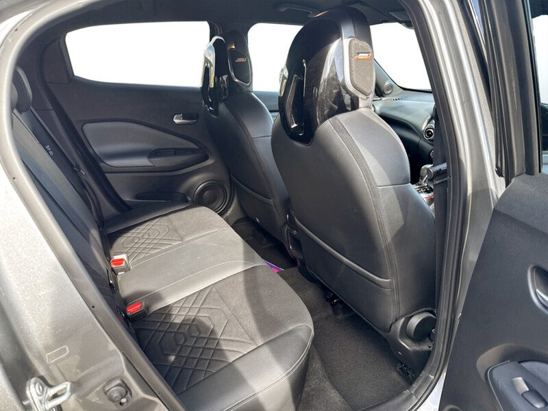 Vehicle 33