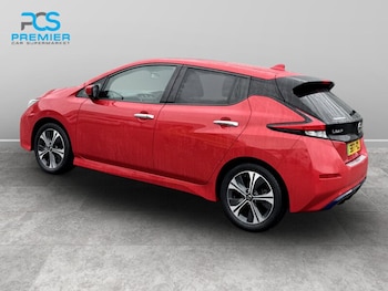 Used Nissan Leaf 2022 for sale - 77687280: Photo