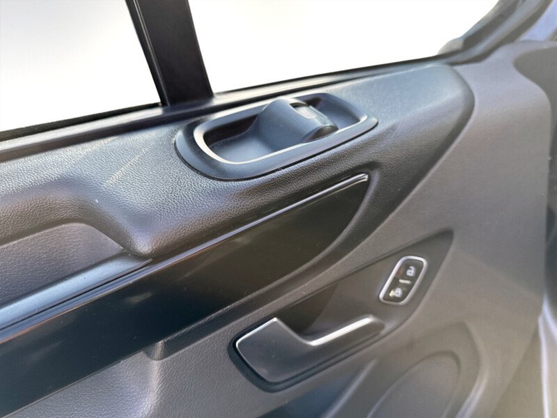 Used Ford Transit Custom 2020 for sale - 76106338: Photo 18