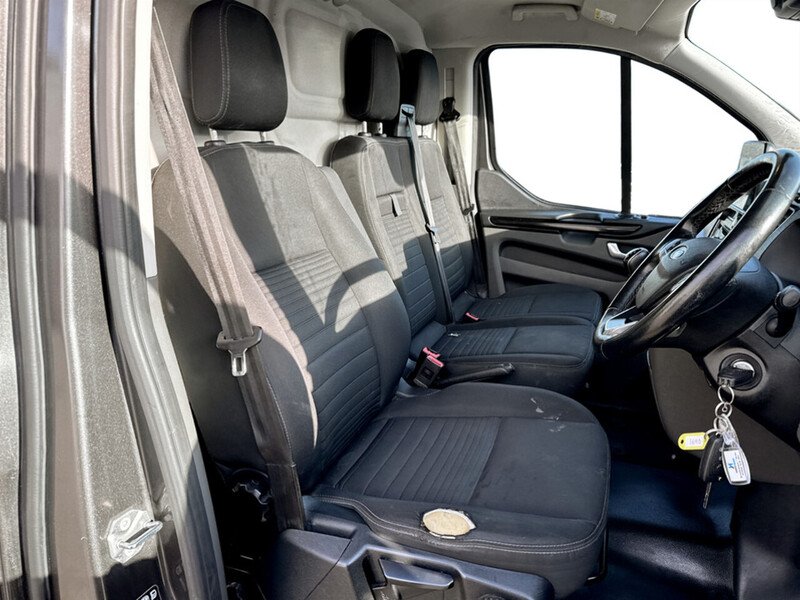 Used Ford Transit Custom 2020 for sale - 76106338: Photo 32