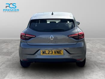 Used Renault Clio 2023 for sale - 79494531: Photo
