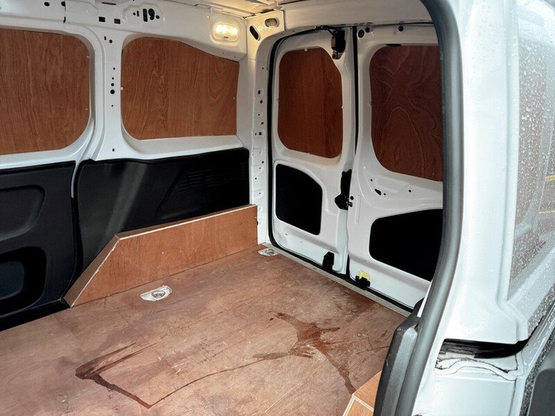 Used Peugeot Partner 2022 for sale - 76346074: Photo 15