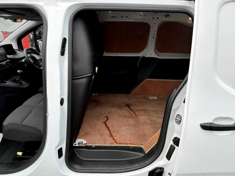 Used Peugeot Partner 2022 for sale - 76346074: Photo 19