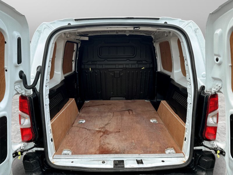 Used Peugeot Partner 2022 for sale - 76346074: Photo 9