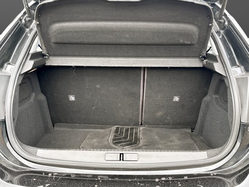 Vehicle 33