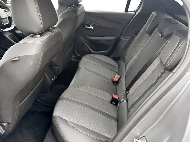 Used Peugeot E-208 2023 for sale - 77565844: Photo 16