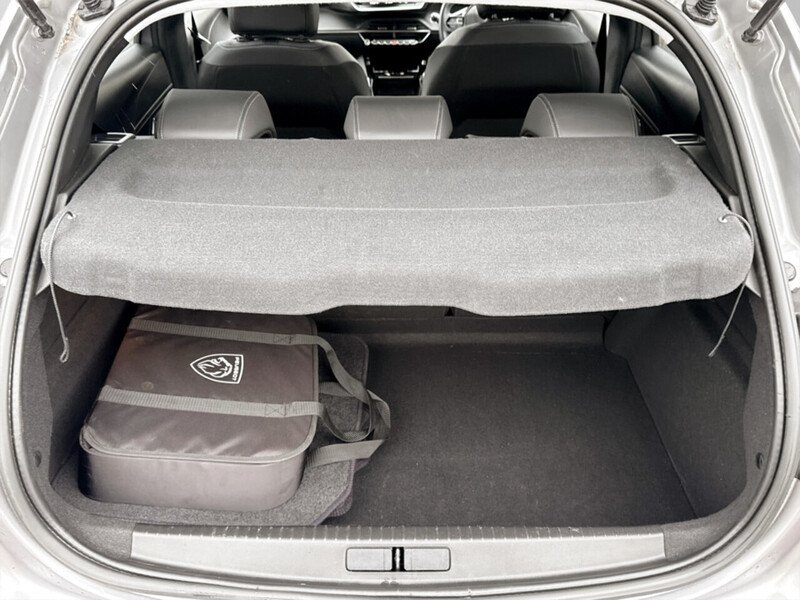 Used Peugeot E-208 2023 for sale - 77565844: Photo 26