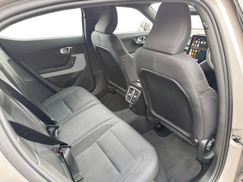 Used Polestar Polestar 2 2023 for sale - 76407082: Photo 15