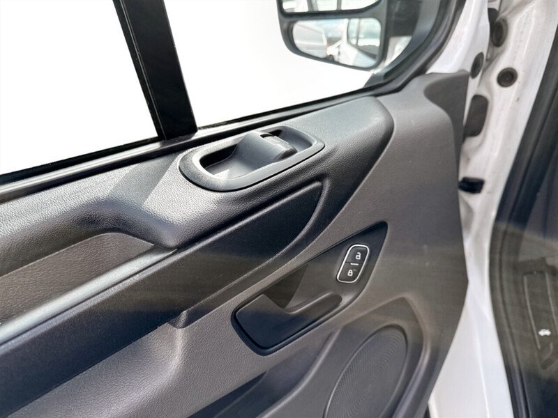 Used Ford Transit Custom 2020 for sale - 76357062: Photo 30