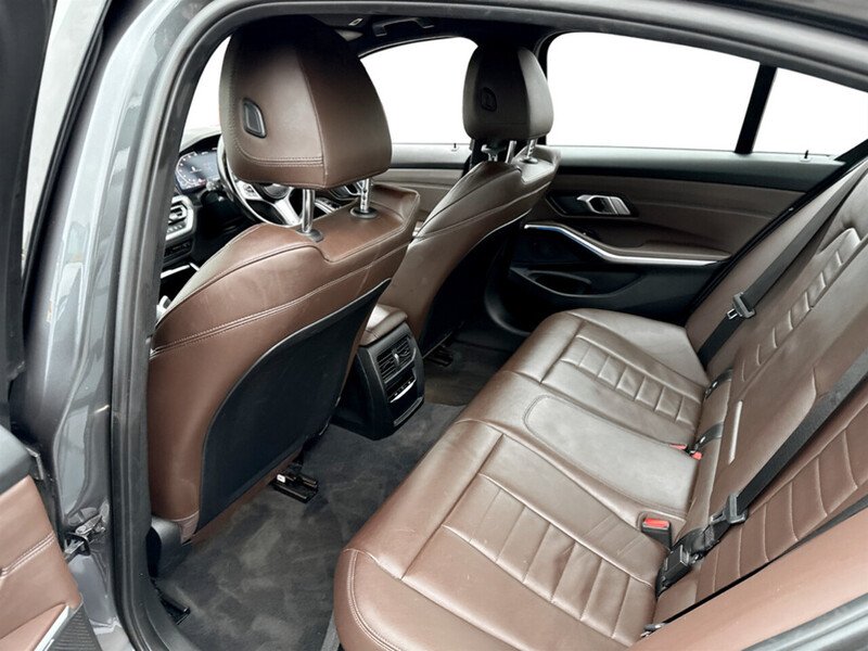 Used BMW 3 Series 2021 for sale - 76320155: Photo 10