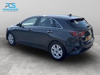 Used Kia Ceed 2023 for sale - 79428316: Photo