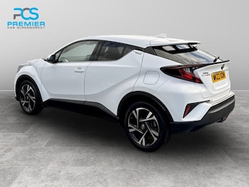 Used Toyota C-HR 2022 for sale - 76969729: Photo