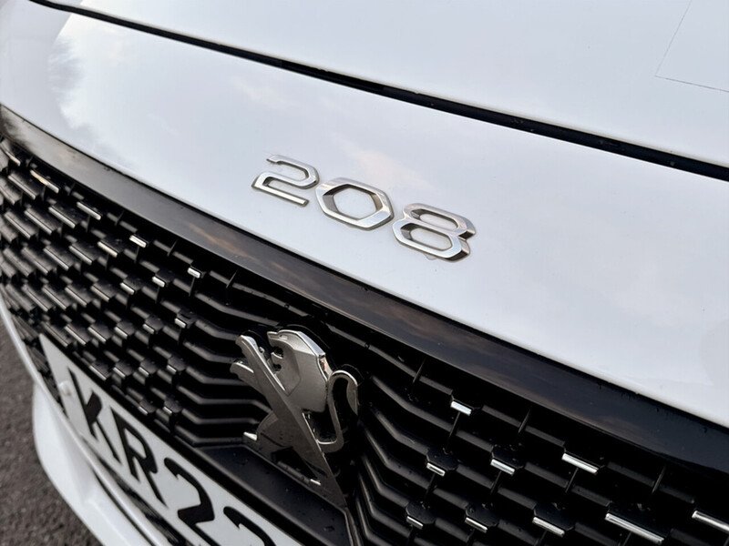 Used Peugeot 208 2023 for sale - 76969739: Photo 12