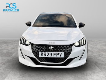 Used Peugeot 208 2023 for sale - 76969739: Photo