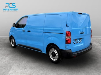 Used Vauxhall Vivaro 2022 for sale - 77687283: Photo