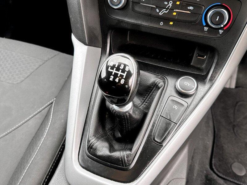 Used Ford Focus 2017 for sale - 78077252: Photo 11