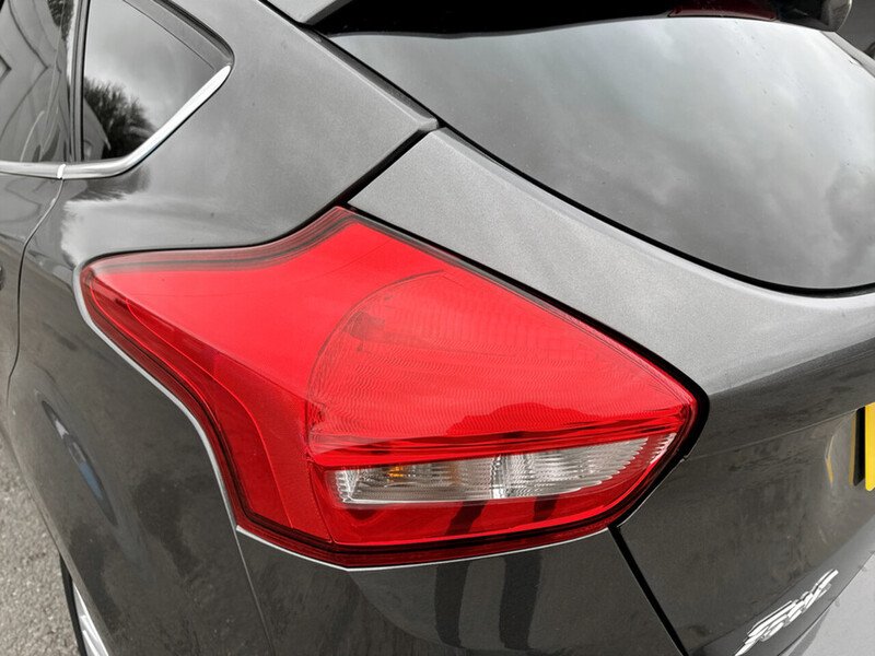 Used Ford Focus 2017 for sale - 78077252: Photo 16