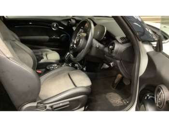 Used MINI Electric Hatch 2021 for sale - 74152752: Photo