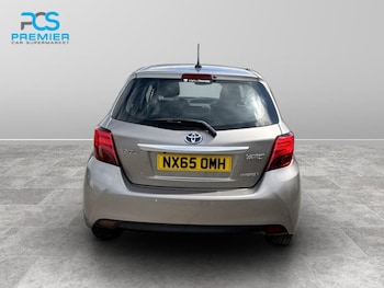 Used Toyota Yaris 2015 for sale - 78904461: Photo