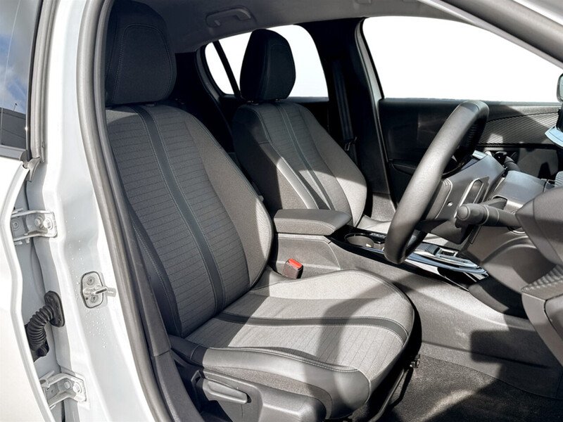 Used Peugeot 208 2023 for sale - 77974493: Photo 20