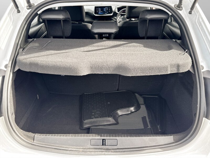 Used Peugeot 208 2023 for sale - 77974493: Photo 35