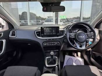 Used Kia Ceed 2022 for sale - 74760115: Photo