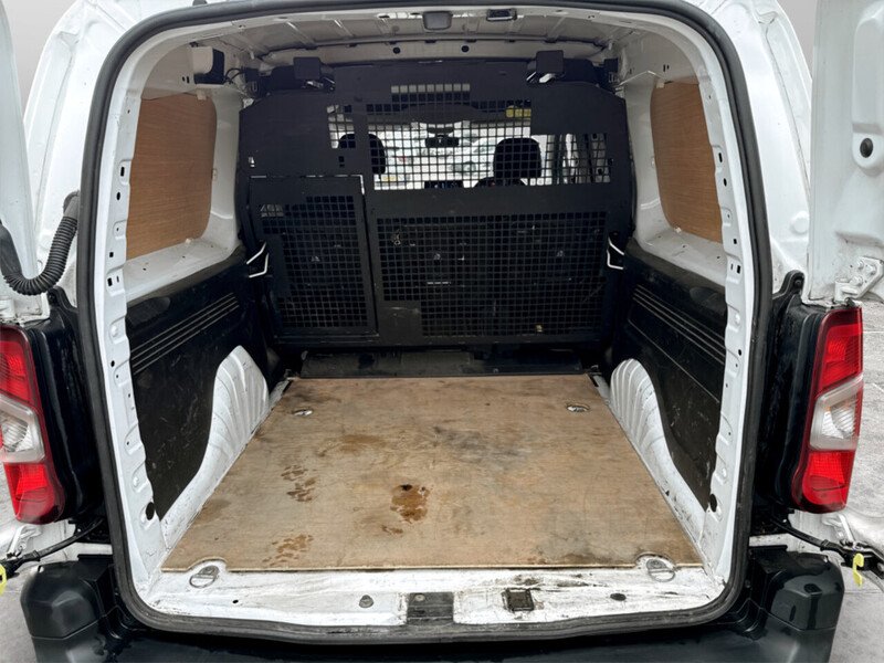 Used Peugeot Partner 2021 for sale - 76611074: Photo 16