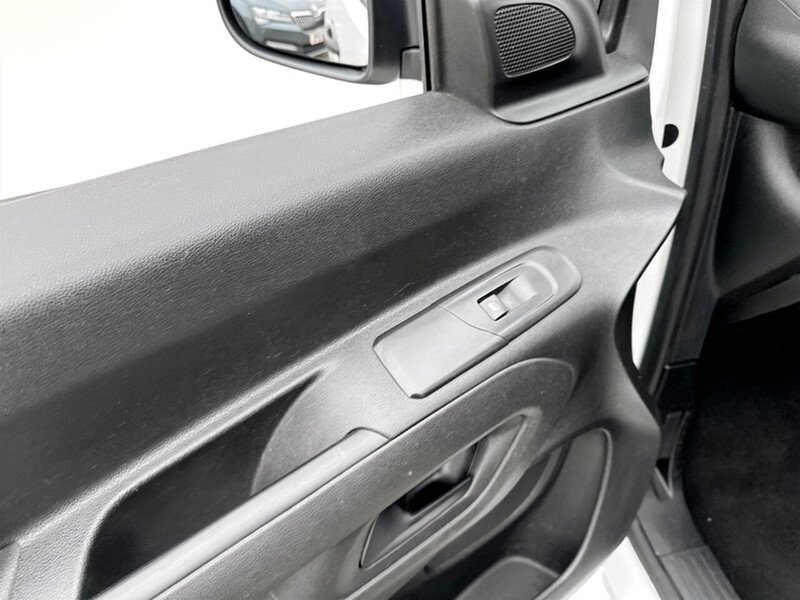 Used Vauxhall Combo 2020 for sale - 76329370: Photo 21