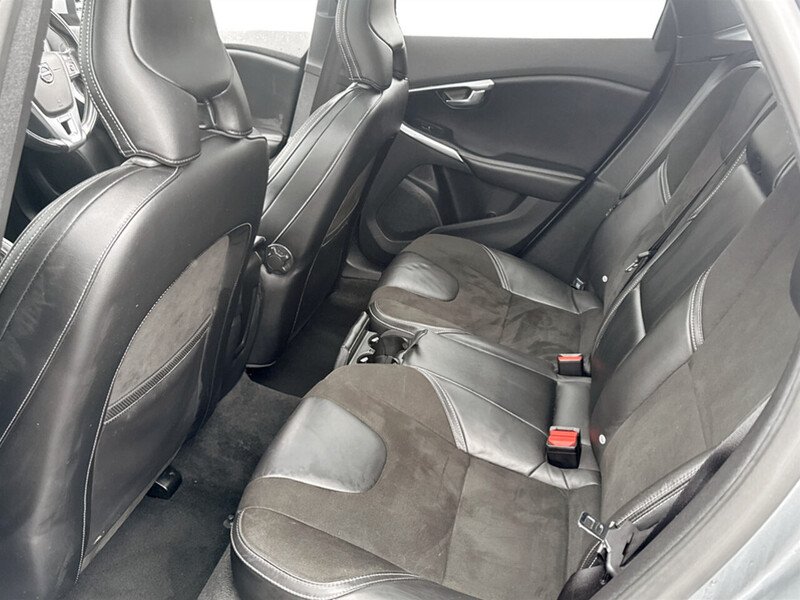 Used Volvo V40 2018 for sale - 77905962: Photo 28