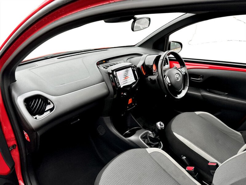 Used Toyota AYGO 2021 for sale - 77370257: Photo 25