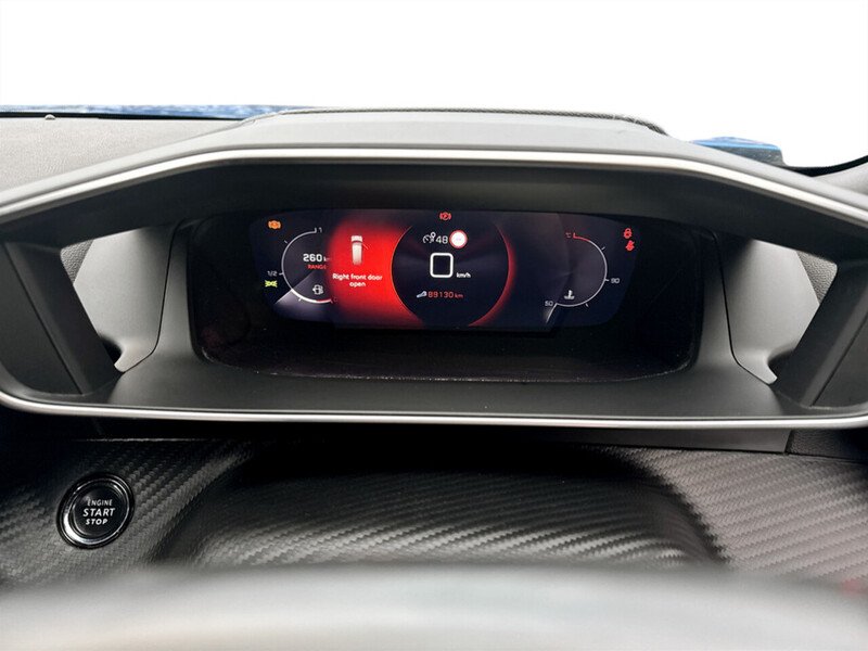 Used Peugeot 2008 2021 for sale - 76736421: Photo 15