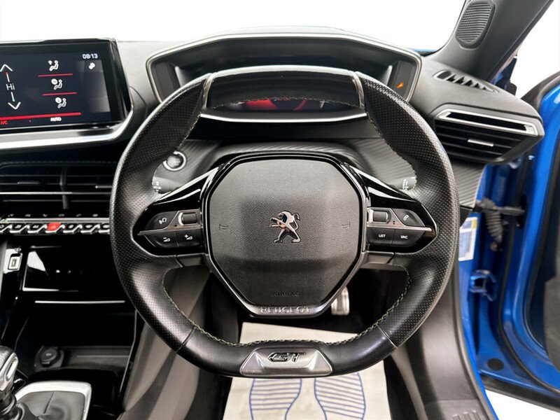 Used Peugeot 2008 2021 for sale - 76736421: Photo 16